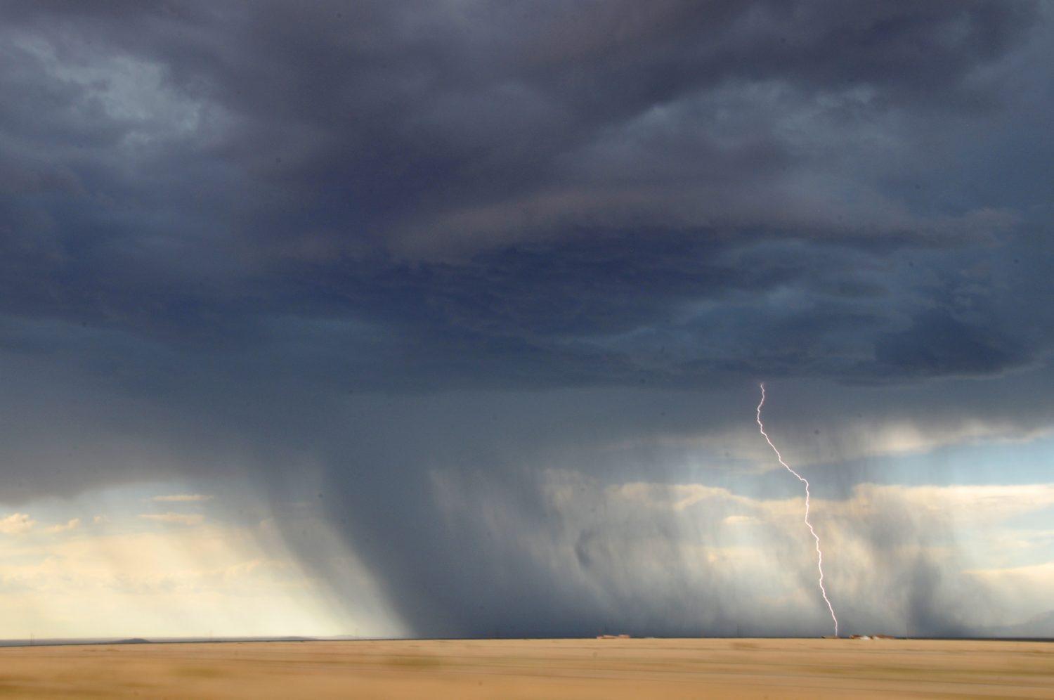 storm lightning